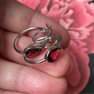 Stamped D’joy 925 sterling silver & teardrop garnets (?) double hoop earrings